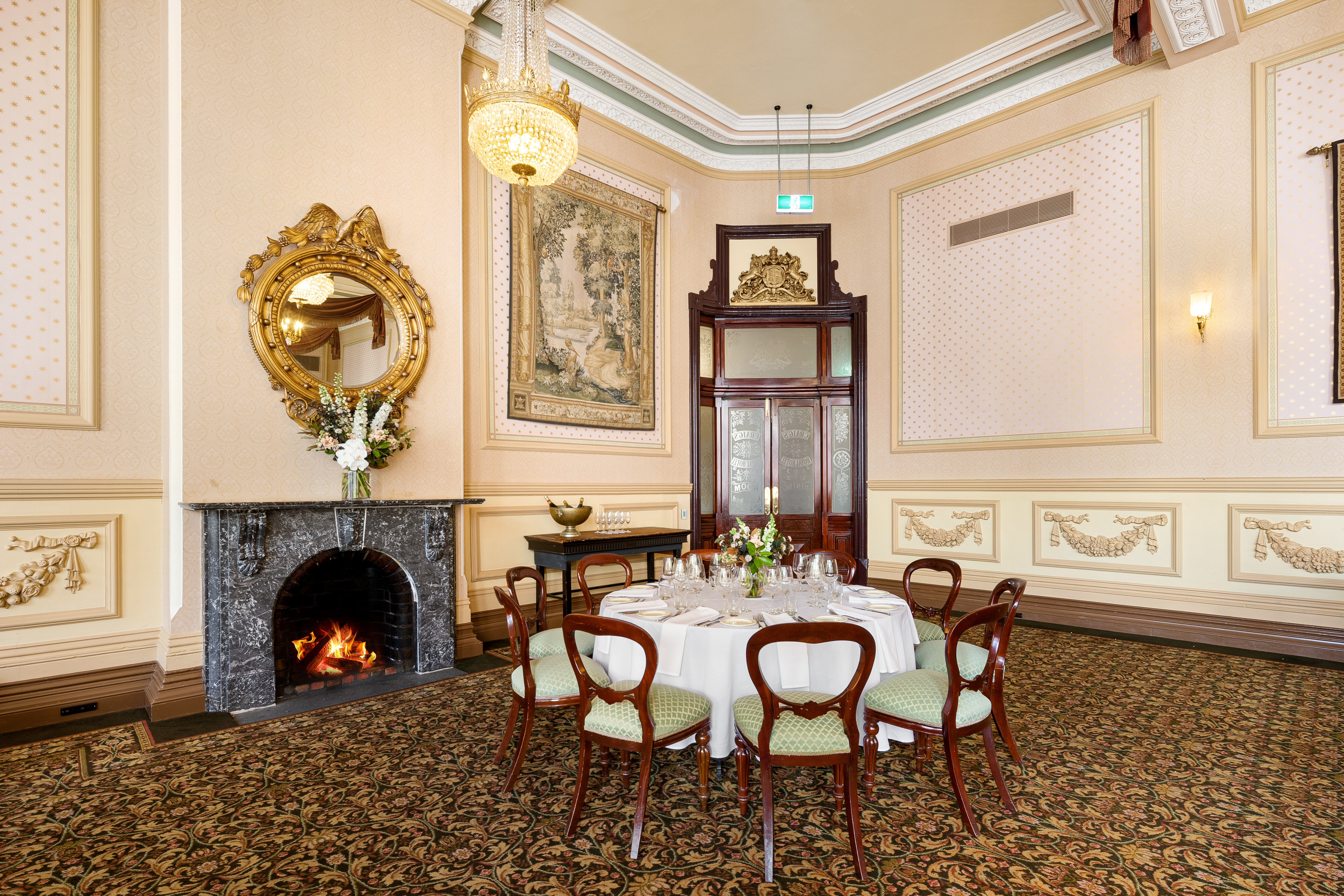 Craig's Royal Hotel